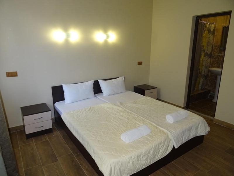 Гостевой Дом Пегас Hotel Pitsunda Eksteriør billede